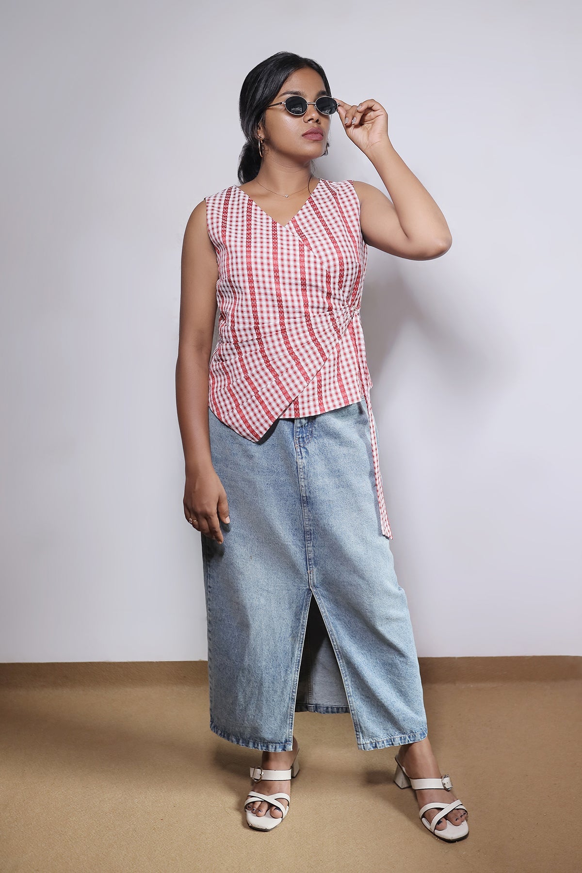 CHECK EMBROIDERED SCARLET RED WRAP VEST