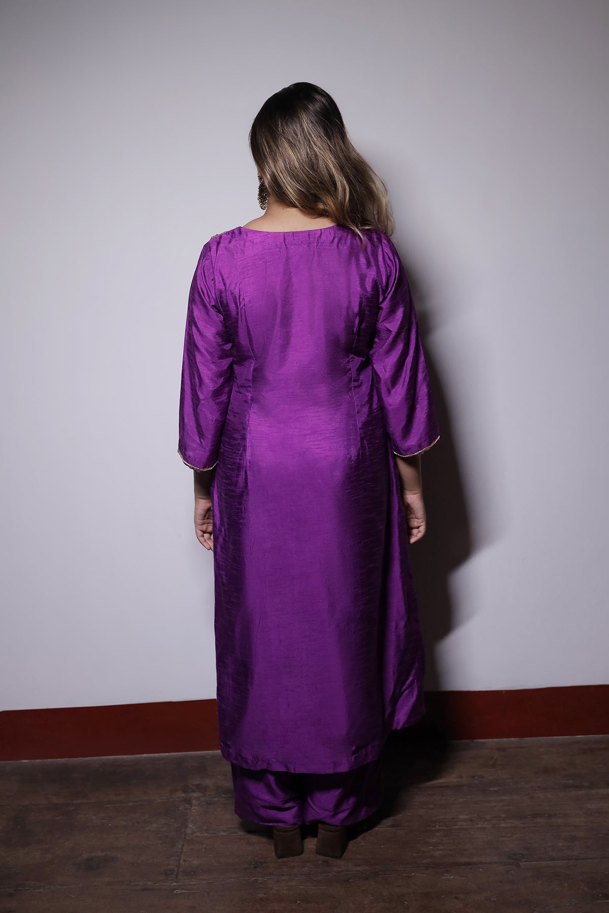 ROSELLE NECK EMBELLISHED CO-ORD SET