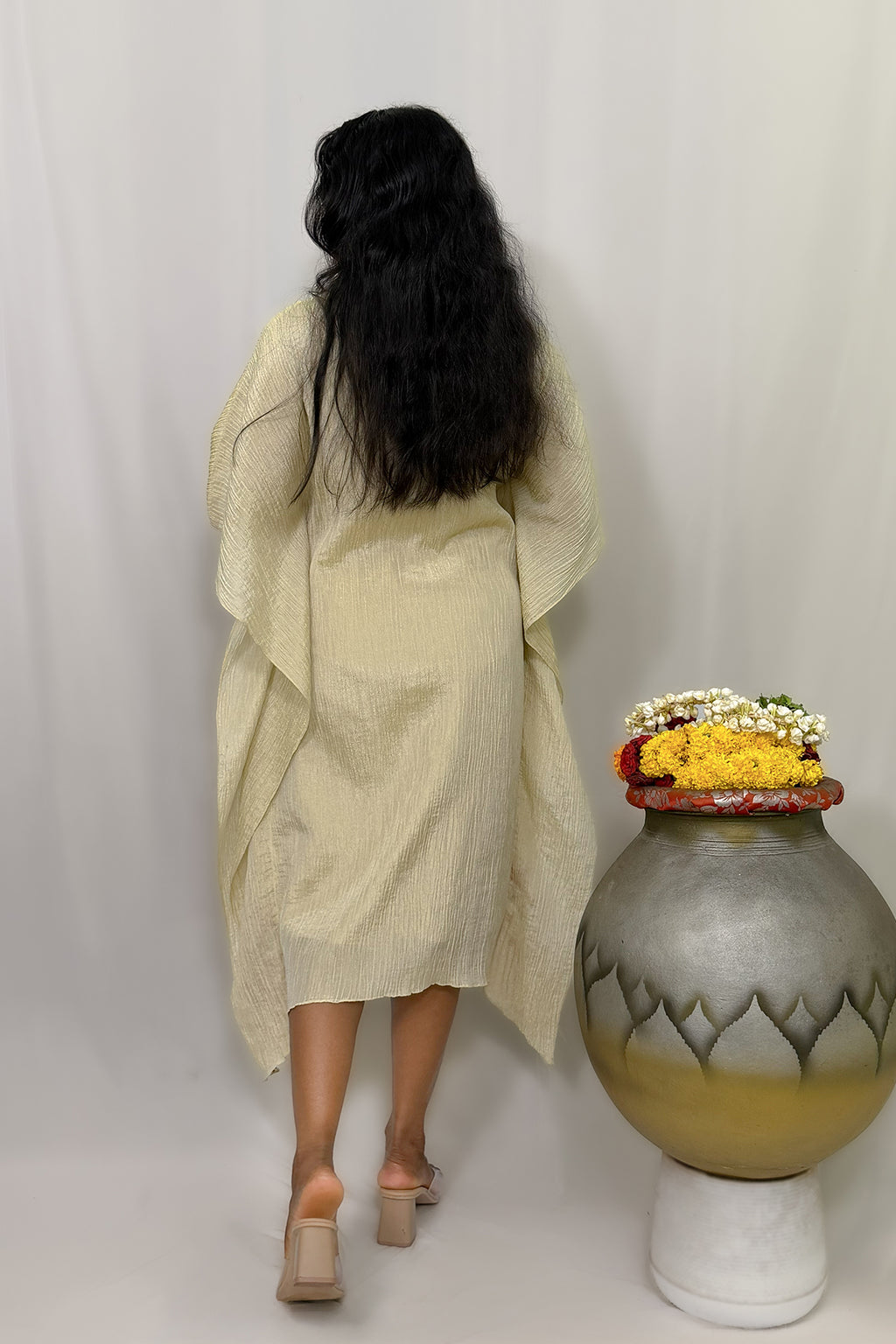 CHETHI SHIMMER PLEATED KAFTAN DRESS